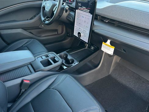 New 2025 Ford Mustang Mach-E Premium image 13