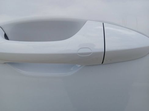 Used 2024 Hyundai Kona Limited FWD image 17