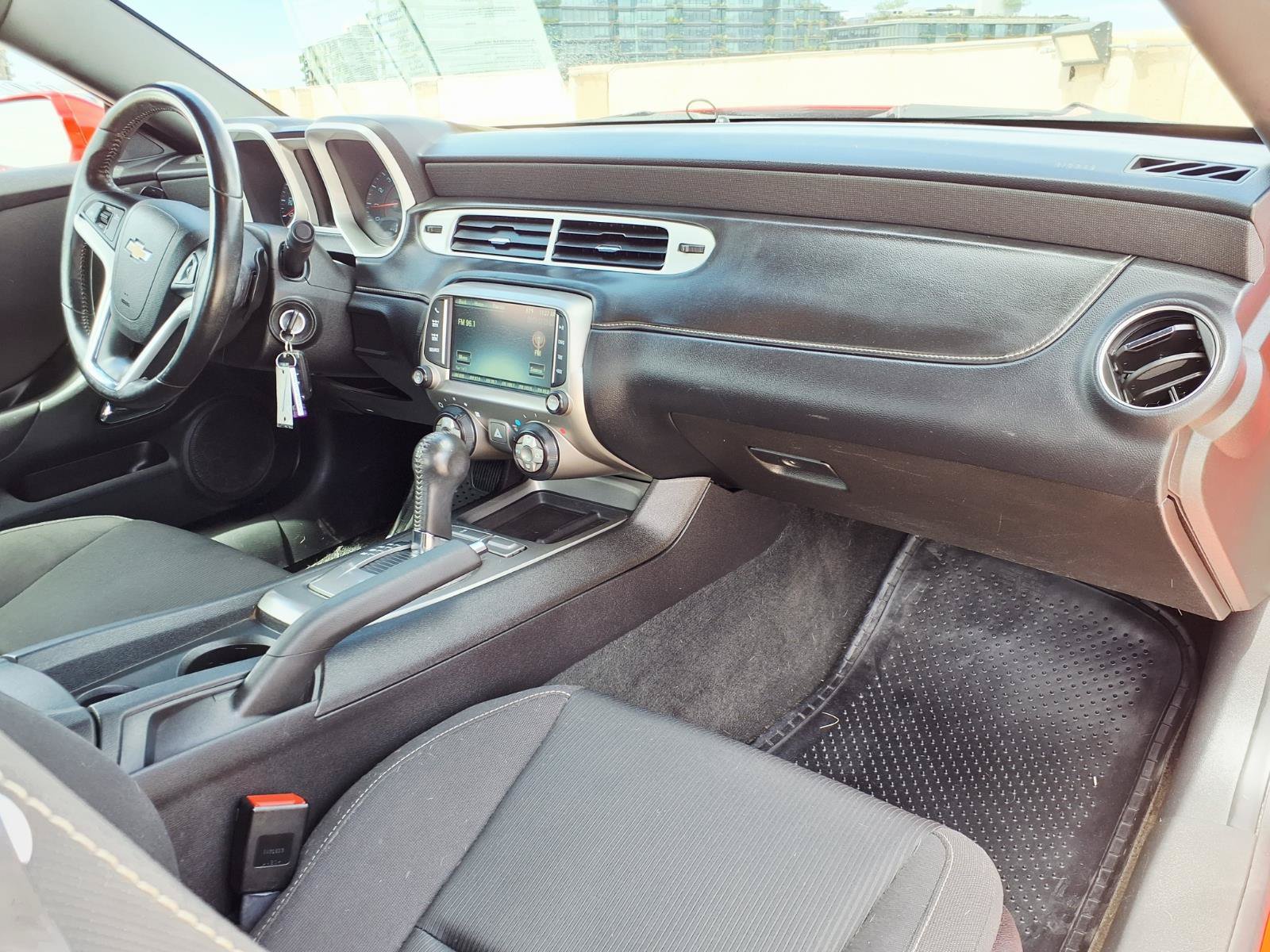 Used 2015 Chevrolet Camaro LT w/ 1LT Preferred Package RWD image 9