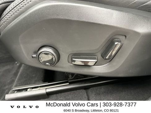 Certified 2023 Volvo XC60 B5 Ultimate w/ Climate Package AWD/4WD image 11