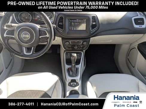 Used 2021 Jeep Compass Latitude FWD image 15