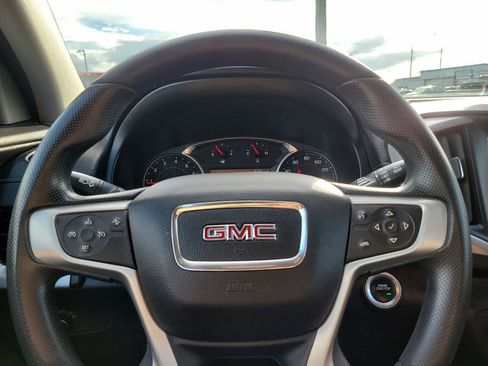 Used 2022 GMC Terrain SLE w/ Driver Convenience Package image 29