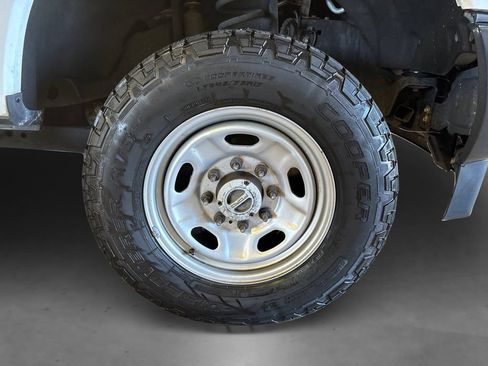 Certified 2017 Ford F250 XL w/ Power Equipment Group AWD/4WD image 20