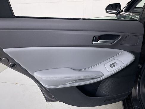 Used 2019 Toyota Avalon XLE image 20