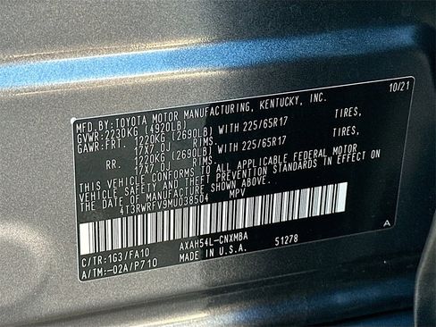 Used 2021 Toyota RAV4 XLE image 26