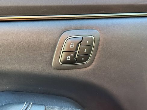 Used 2023 Ford Mustang Mach-E Premium image 30