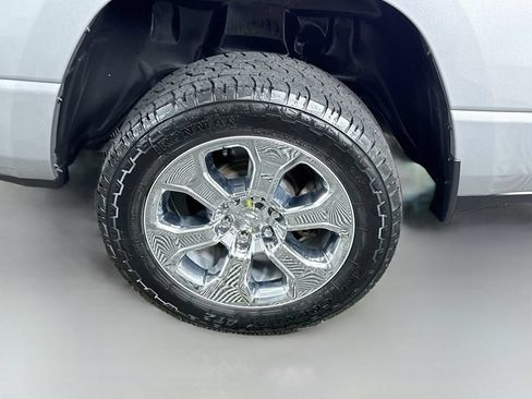 Used 2022 RAM 1500 Big Horn AWD/4WD image 33
