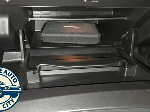 Used 2017 Nissan Pathfinder Platinum w/ Cargo Package AWD/4WD image 22
