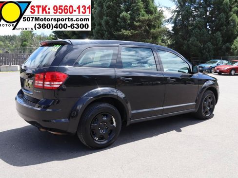 Used 2010 Dodge Journey SE w/ Flexible Seating Group FWD image 8