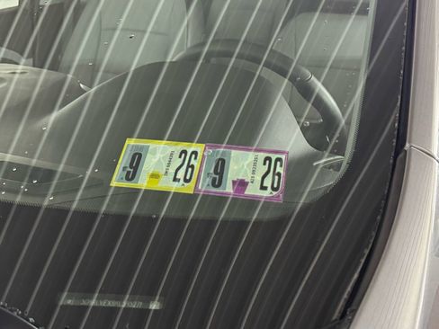 Used 2019 GMC Terrain SLT w/ Preferred Package image 10