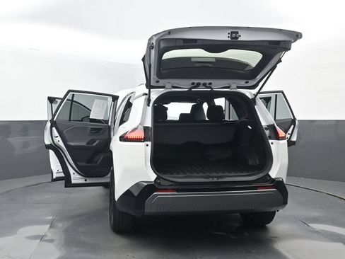 Used 2026 Toyota RAV4 SE AWD/4WD image 34