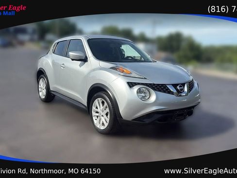 Used 2015 Nissan Juke SV w/ Technology Package FWD image 7