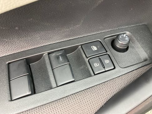 Certified 2026 Toyota Corolla LE image 15