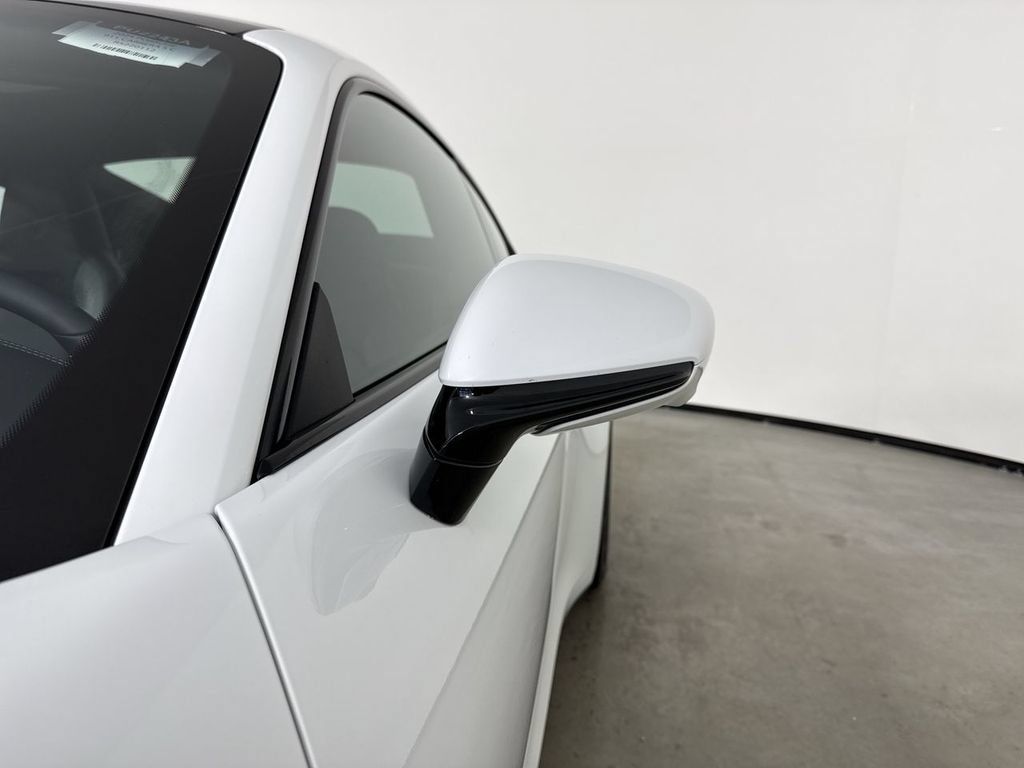 Certified 2024 Porsche 911 Carrera 4S AWD/4WD image 12