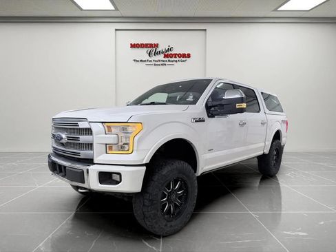 Used 2017 Ford F150 Platinum w/ Equipment Group 701A Luxury AWD/4WD image 3