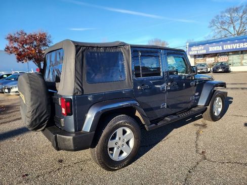 Used 2007 Jeep Wrangler Unlimited Sahara image 5