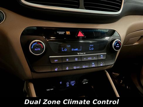 Used 2021 Hyundai Tucson Limited FWD image 15