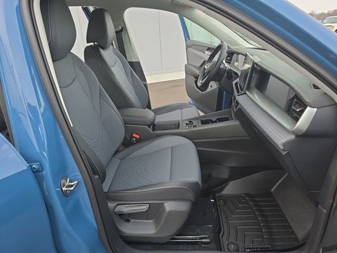 New 2026 Volkswagen Tiguan SE AWD/4WD image 19
