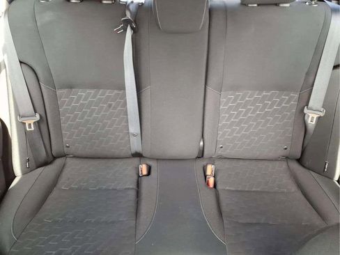 Used 2023 Nissan Kicks SV image 17