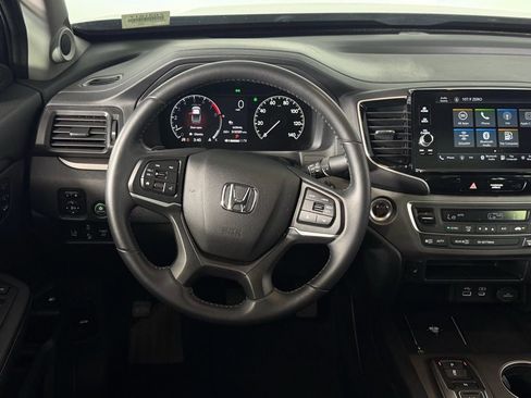 Used 2025 Honda Ridgeline RTL image 12