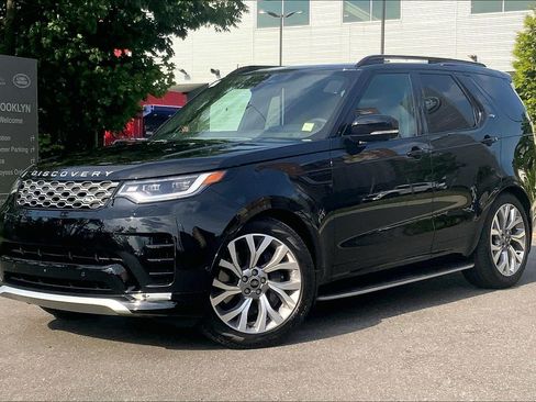 New 2026 Land Rover Discovery Limited Edition AWD/4WD image 1