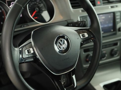 Used 2017 Volkswagen Golf S FWD image 16