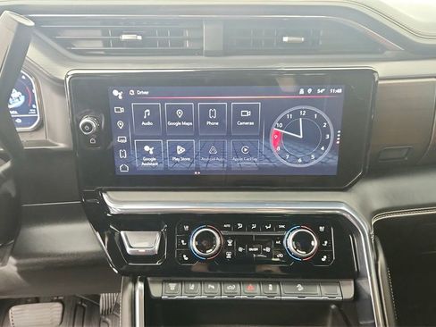 Used 2025 GMC Sierra 2500 Denali Ultimate image 24