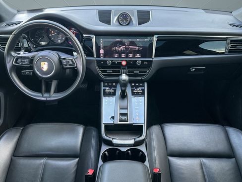 Used 2022 Porsche Macan image 15