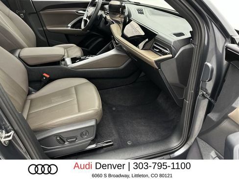 Used 2025 Audi Q5 Premium w/ Premium Plus AWD/4WD image 25