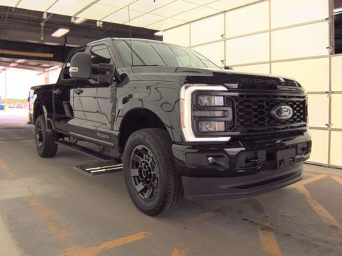 Used 2025 Ford F250 XL w/ STX Appearance Package AWD/4WD image 1