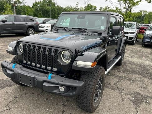 Used 2023 Jeep Wrangler Unlimited Rubicon 4xe w/ Steel Bumper Group AWD/4WD image 2