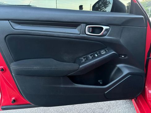 Used 2022 Honda Civic LX image 14