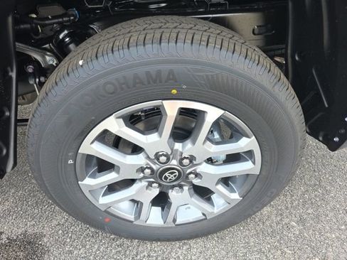 New 2026 Toyota Tundra 1794 Edition AWD/4WD image 7