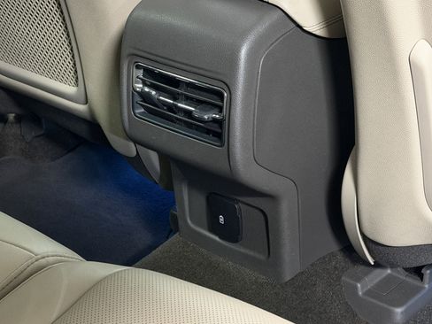 Used 2020 Lincoln Corsair FWD w/ Convenience Package image 21