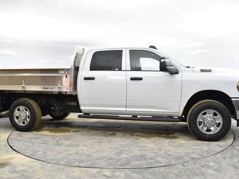 New 2024 RAM 2500 Tradesman w/ Chrome Appearance Group image 10