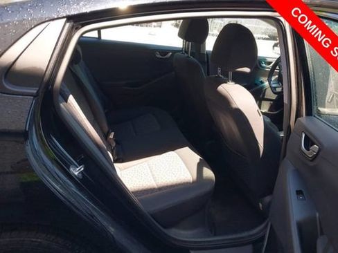 Used 2018 Hyundai Ioniq Blue FWD image 7