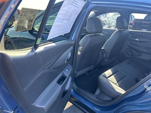 New 2026 Buick Envista Sport Touring FWD image 32