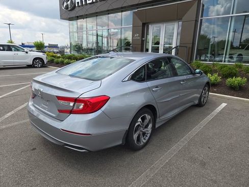 Used 2020 Honda Accord EX image 4