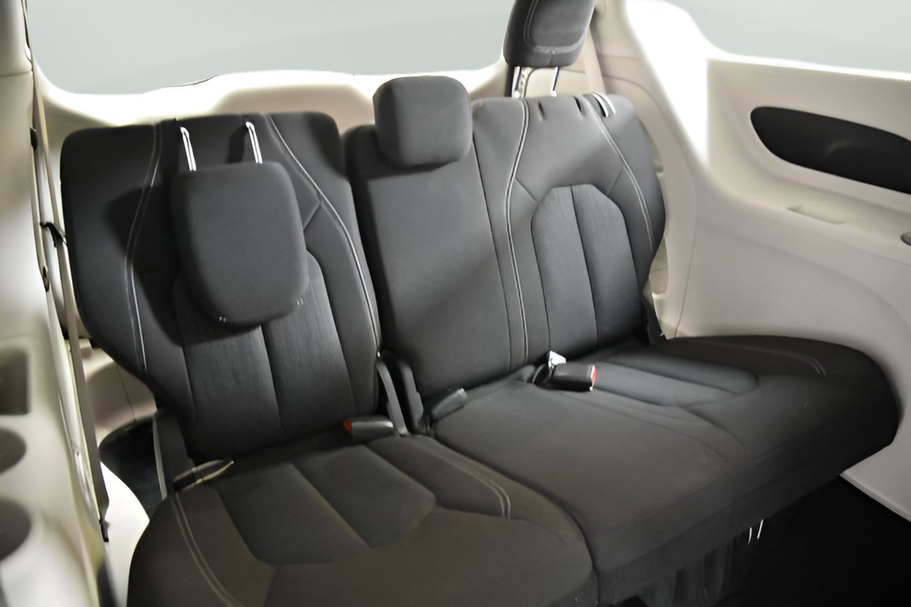 Used 2023 Chrysler Voyager LX FWD image 34