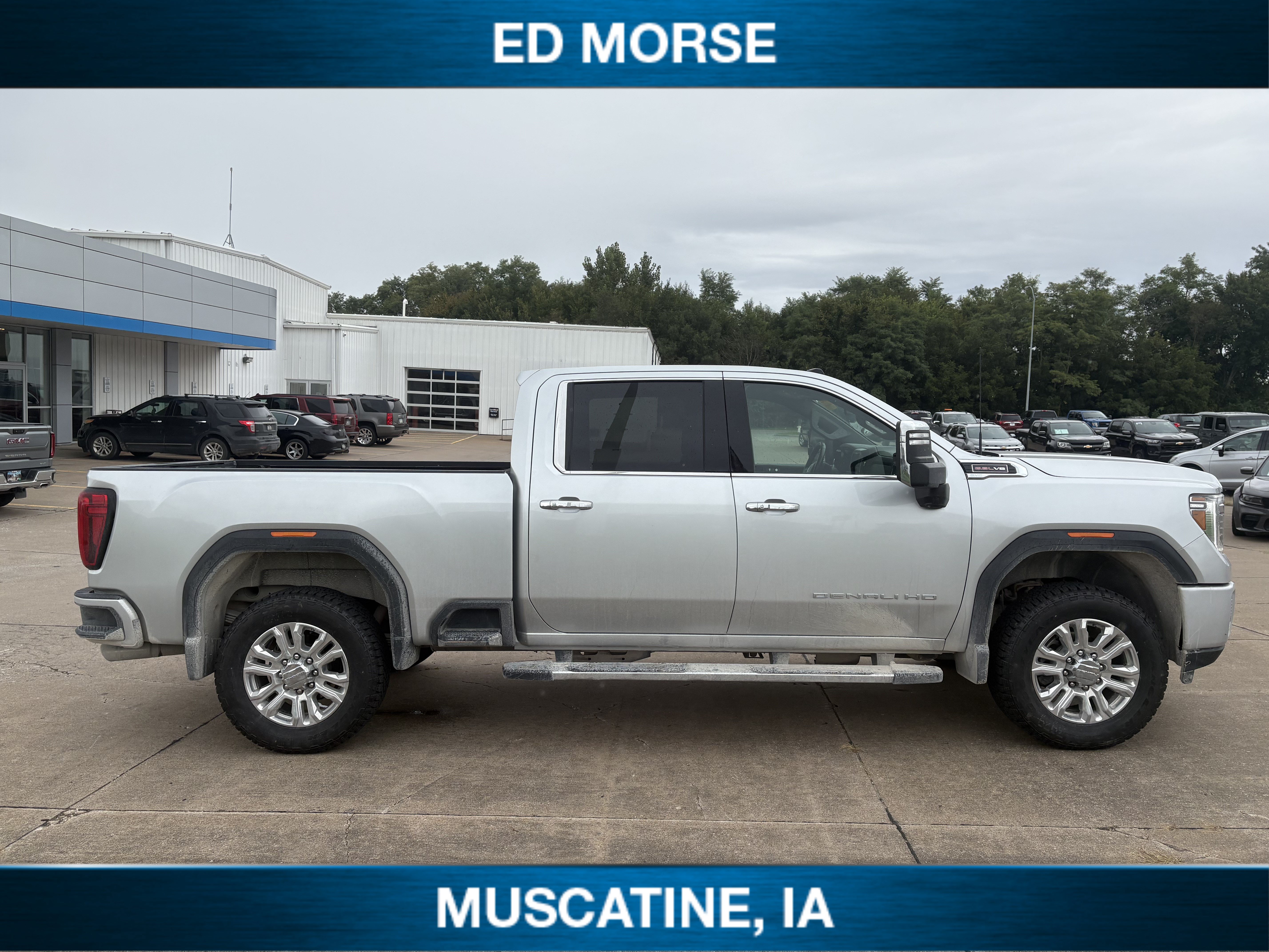 Used 2022 GMC Sierra 2500 Denali AWD/4WD image 4