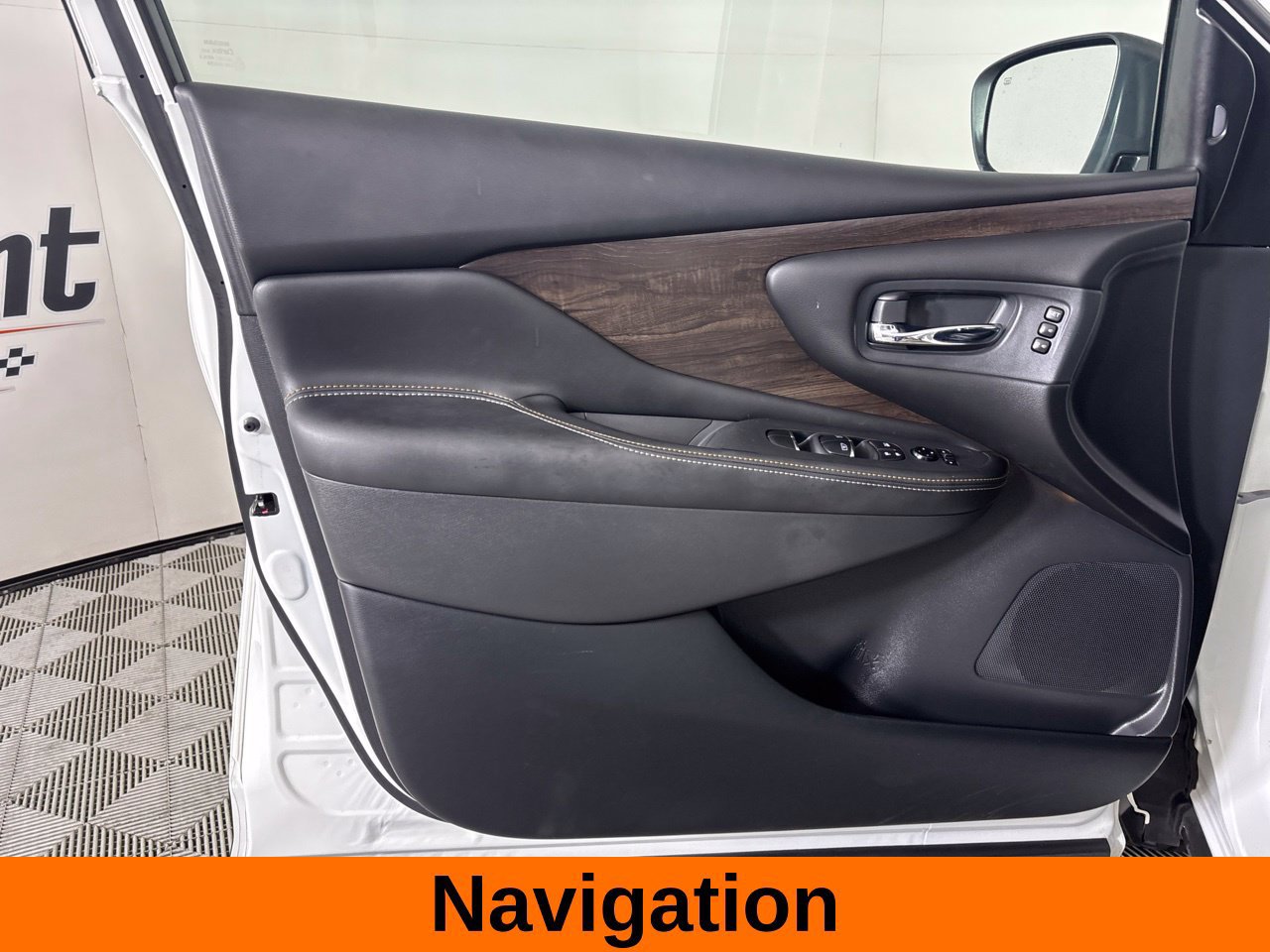 Used 2023 Nissan Murano Platinum w/ Cargo Package AWD/4WD image 11