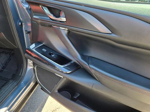 Used 2021 MAZDA CX-9 Carbon Edition FWD image 23
