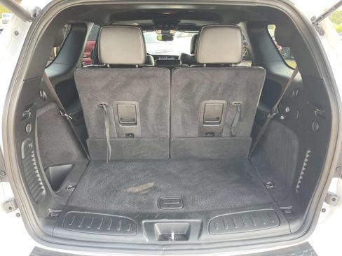 Used 2023 Dodge Durango R/T RWD image 12