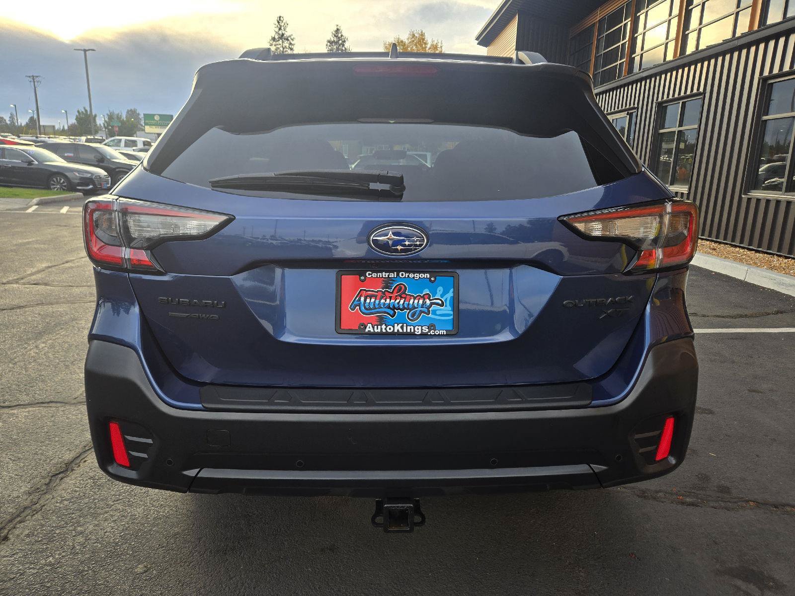 Used 2020 Subaru Outback Onyx Edition XT w/ Popular Package #2 AWD/4WD image 4