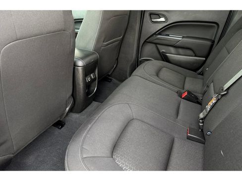 Used 2020 GMC Canyon SLE image 13