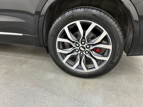 Used 2024 Cadillac XT6 Sport AWD/4WD image 32