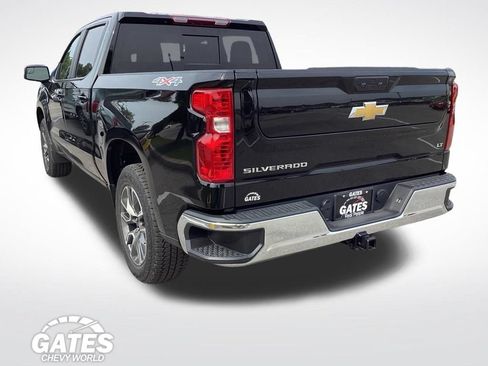 Used 2025 Chevrolet Silverado 1500 LT w/ Convenience Package II AWD/4WD image 7