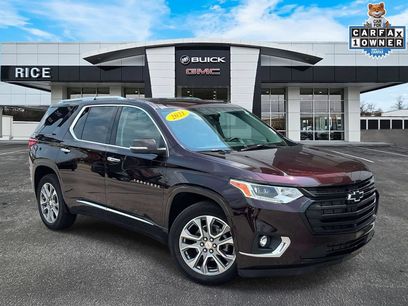 Certified 2021 Chevrolet Traverse Premier w/ LPO, Black Accent Package