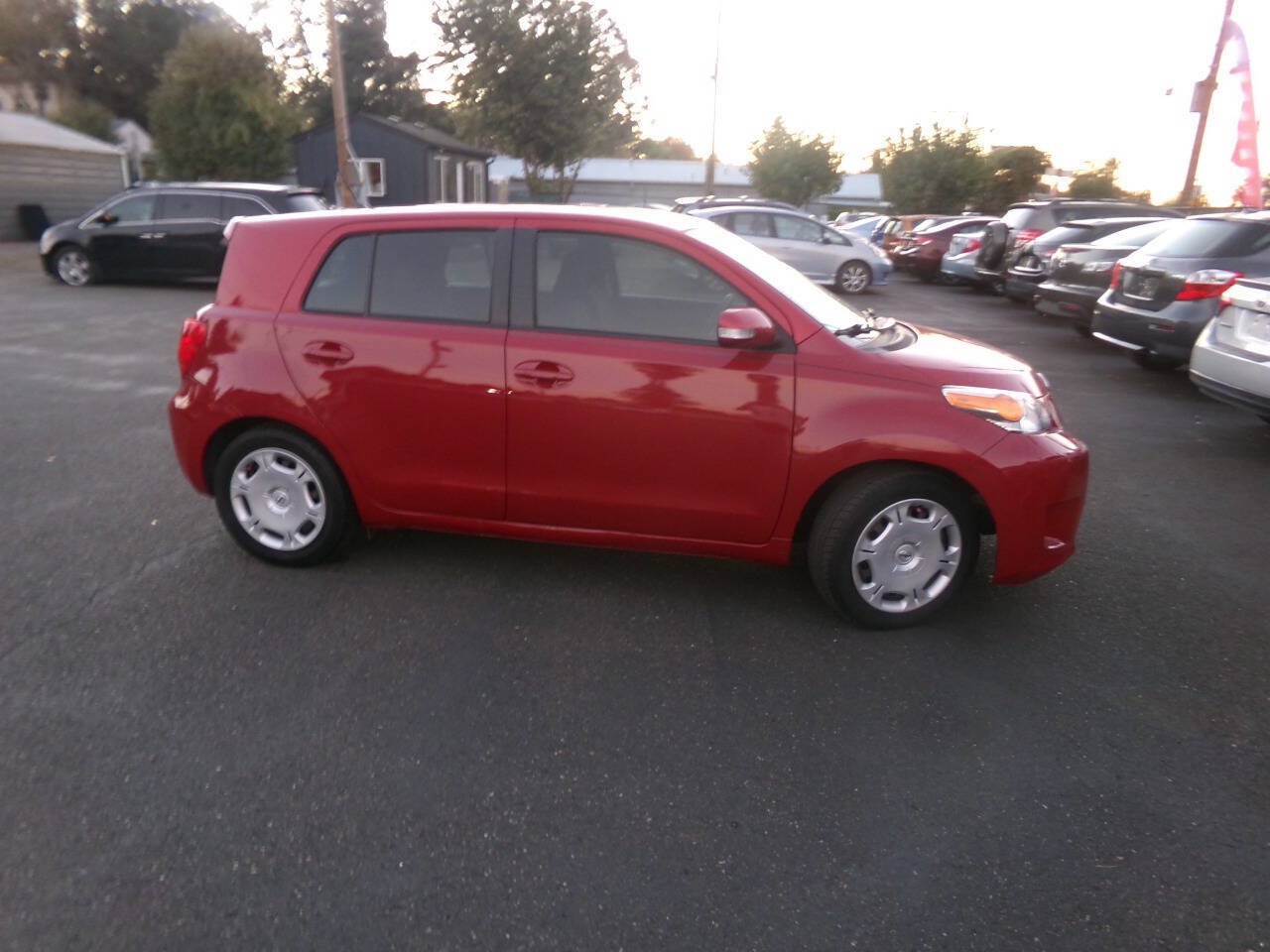 Used 2012 Scion xD FWD image 5