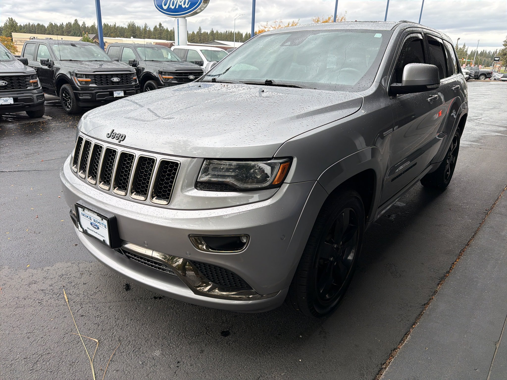 Used 2016 Jeep Grand Cherokee High Altitude AWD/4WD image 3